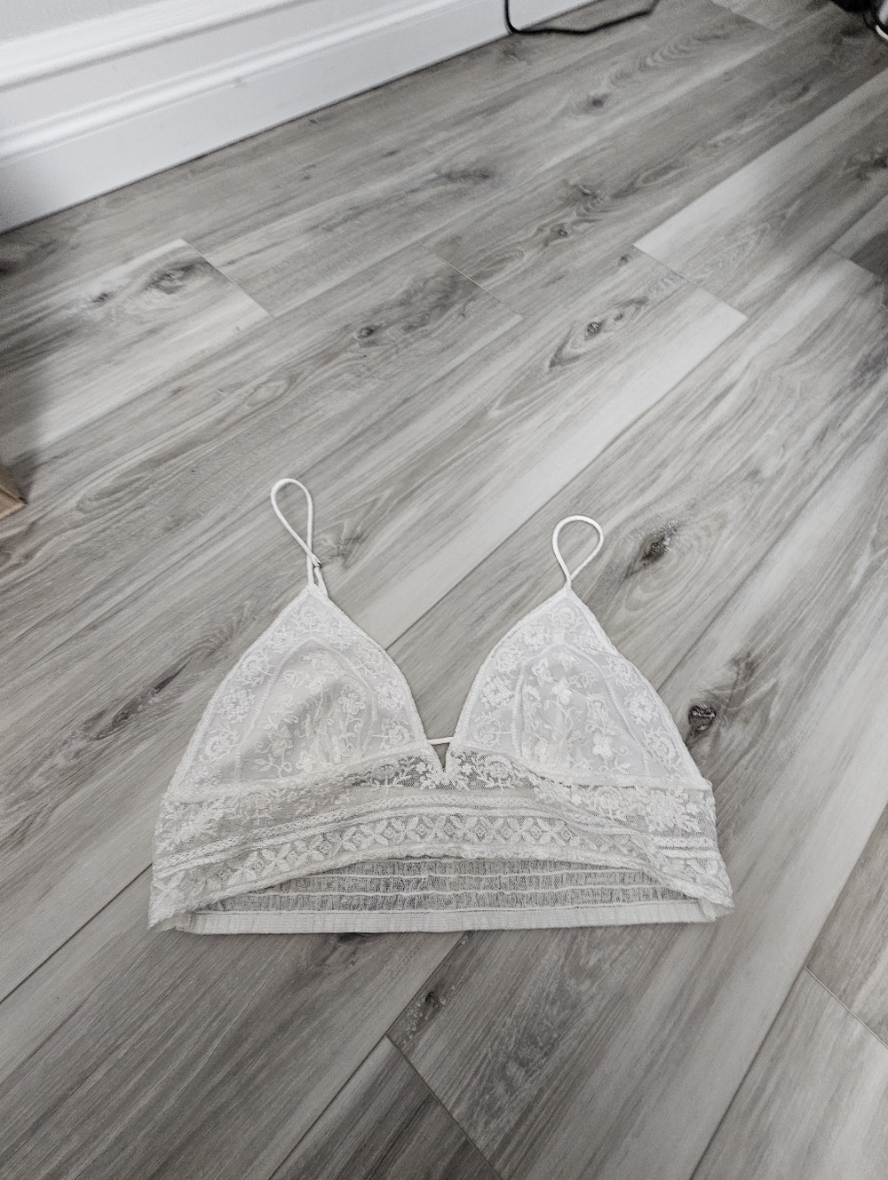 Free People White Lace Bralette Sz xl